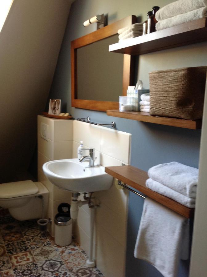 Bed and Breakfast Bij Ons Op 20 Nijeveen Экстерьер фото