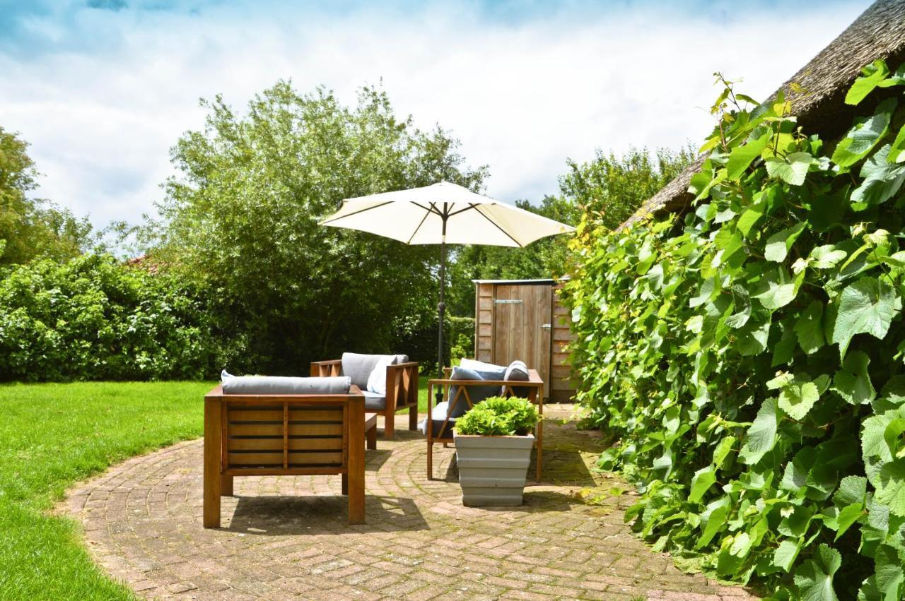 Bed and Breakfast Bij Ons Op 20 Nijeveen Экстерьер фото